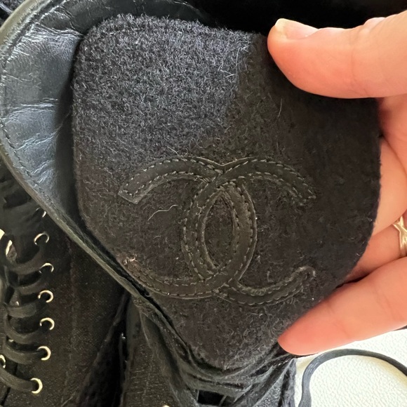 Chanel black wool tweed combat boots chain detail with certificate of authentic - Picture 8 of 16